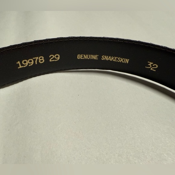 Vintage Brown Snakeskin Belt Size 32 Small Bronze Hardware Genuine Western - Picture 4 of 5